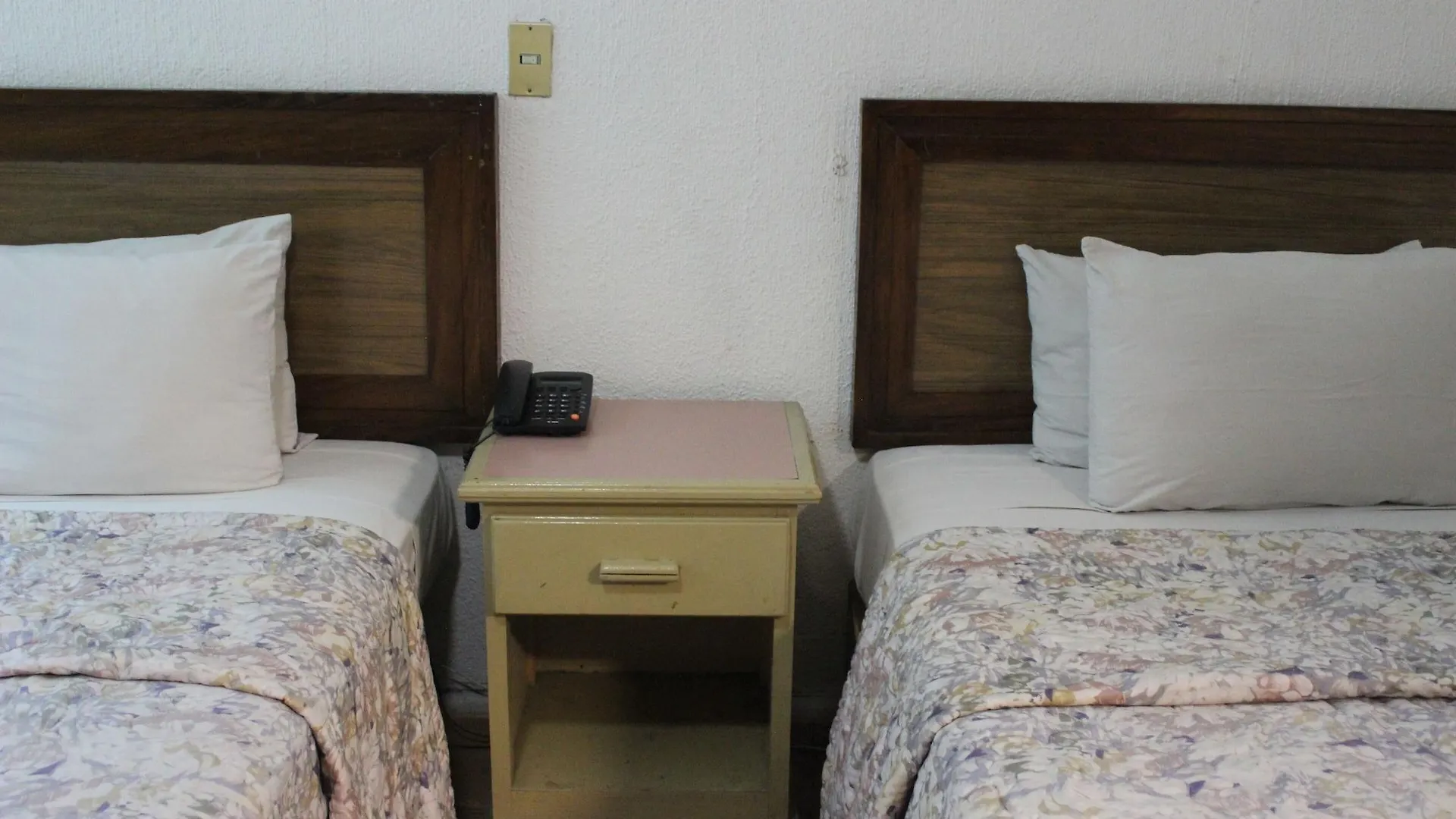Oyo Nueva Galicia Hotell Guadalajara