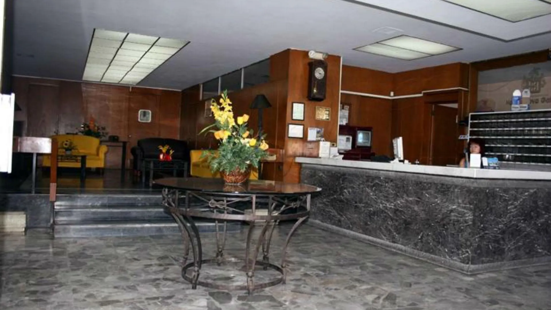 Oyo Nueva Galicia Hotell Guadalajara