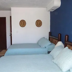 Remodeled Studio In Beachfront Condominium Apartamento Cancún